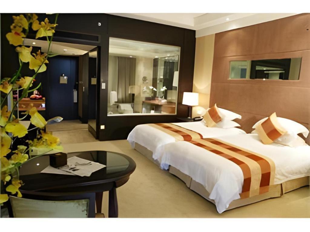 New Century Grand Hotel Xuzhou Exterior foto
